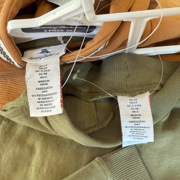 NWT Tommy Bahama Boys Hooded Sweatshirt and Sweatpants-Light Brown and Green - Picture 5 of 6